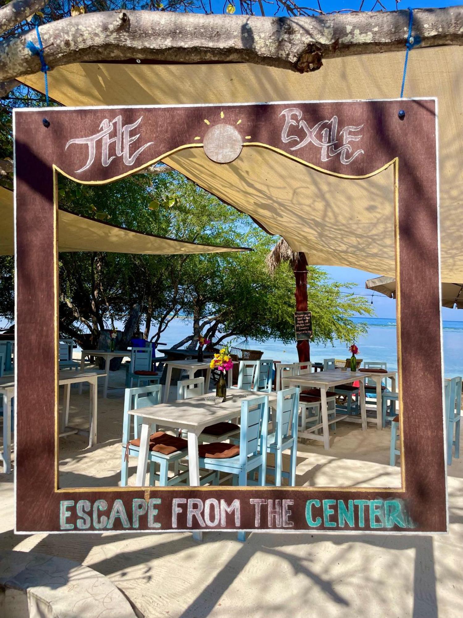 Hotel The Exile Sunsetpoint Gili Trawangan Exterior foto