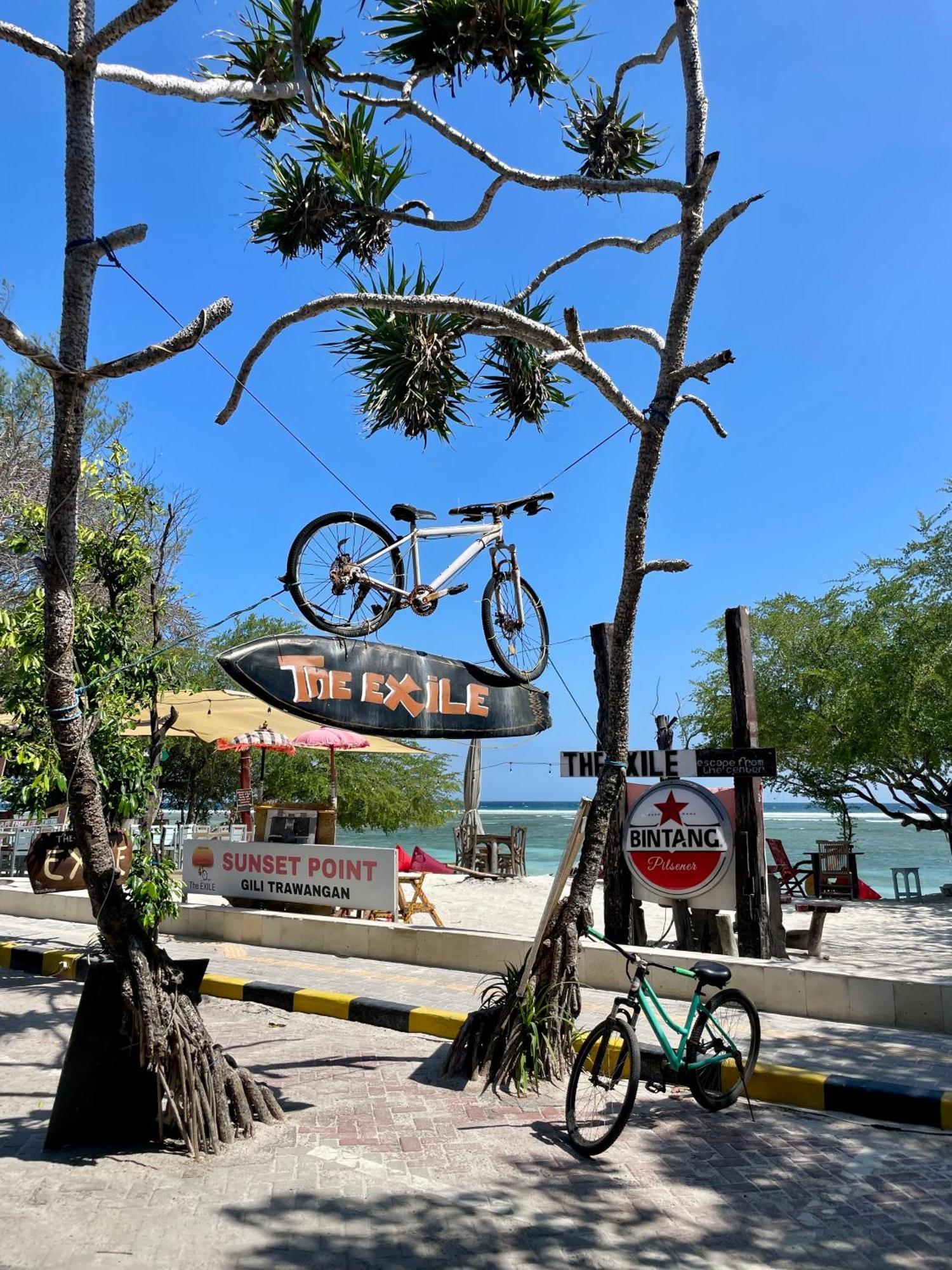 Hotel The Exile Sunsetpoint Gili Trawangan Exterior foto